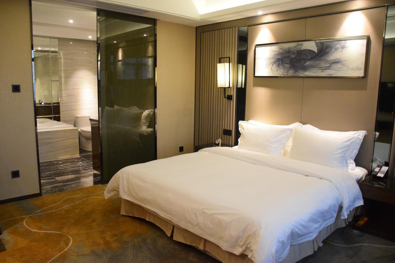 Ramada Foshan Hotel Dış mekan fotoğraf